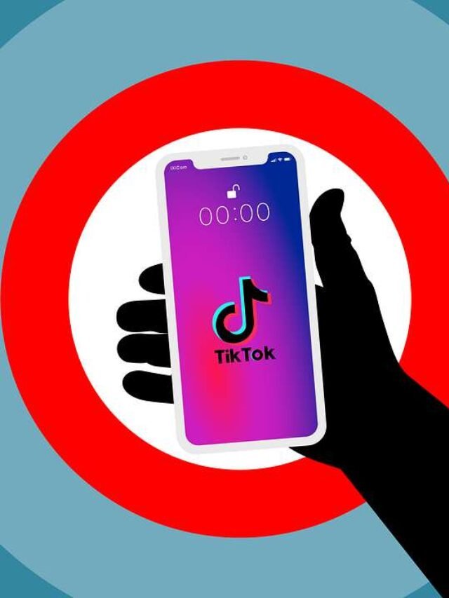 Trump Says TikTok Users ‘Owe Him’ After $14B U.S. Deal