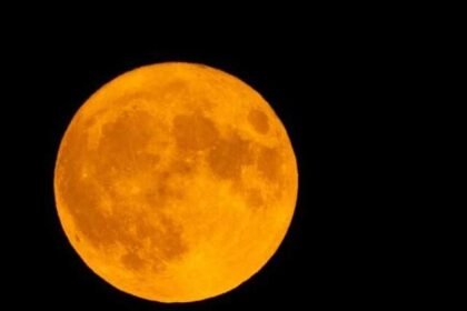 full moon october 2025
